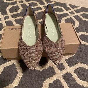 Rothy’s Star Dust Point